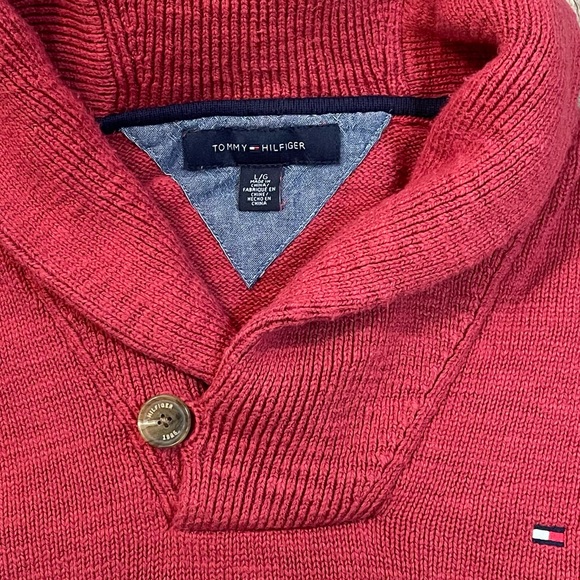 Tommy Hilfiger sweater. Perfect condition. - Picture 3 of 4